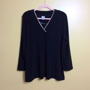 Chicos travelers 3 XL rhinestone embellished V-neck top. 3/4 sleeve.